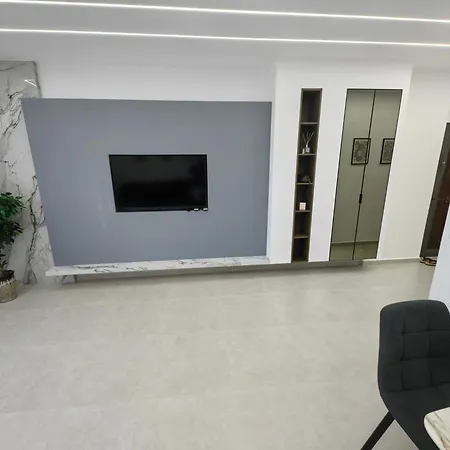 Lejlighed Luxury Harbour Side With Parking Vlorë